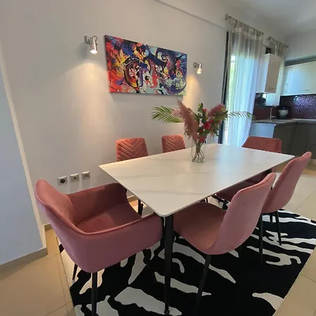 Luxury In The Center